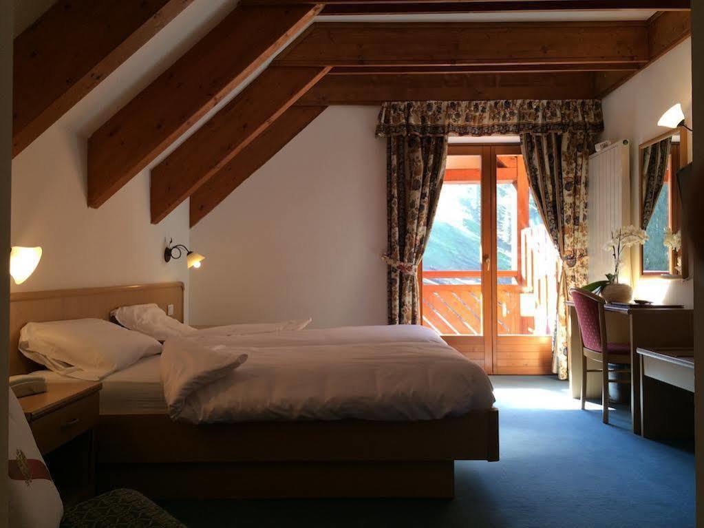 Hotel Fortini Madonna Buitenkant foto